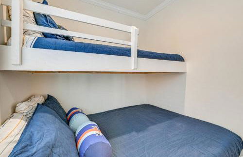 Less Than 1 Mi to Lake Norman Marina Home with Pool Access - Foto 19