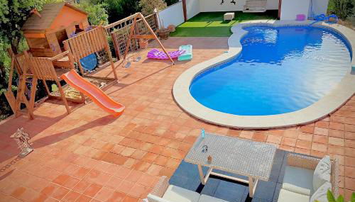 Alpine-Style Villa in Exclusive Sotogrande Alto - Foto 4