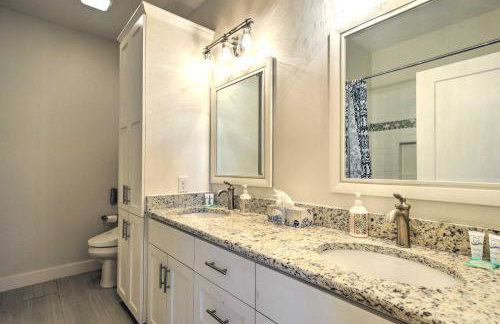 Spacious Texas Getaway with Fire Pit and Pond! - Foto 23