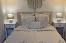 Insolite : Gîte Namaste à 500m à pied du Zoo de Beauval - Photo 1