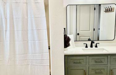 New St George Island Beach Rental Private Pool Golf Cart Included Pet Friendly Direct Beach Access - Foto 26