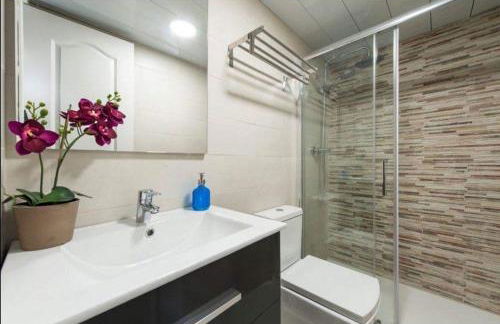 Unique 3 BED House in Horta By Myrentalhost - Foto 112