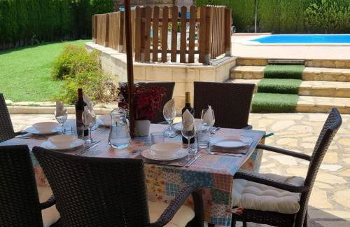 Villa privada con piscina, 3 dormitorios, Barbacoa, WIFI - ES-389-20 - Foto 2