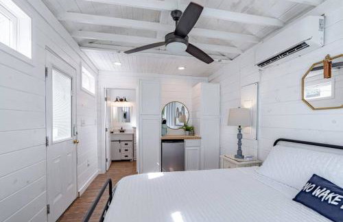 Cozy Lakefront Holiday Getaway! - Foto 7