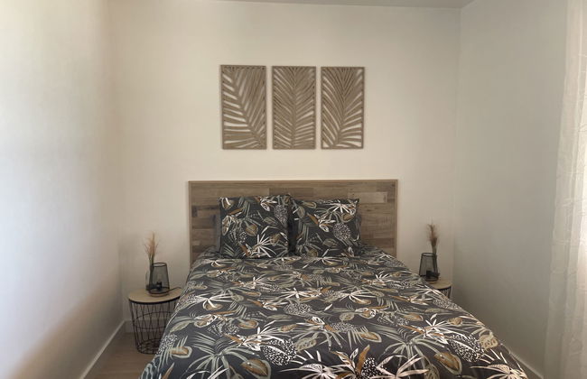 4 bedroom House in La Valette-du-Var with private pool and garden - Photo 13