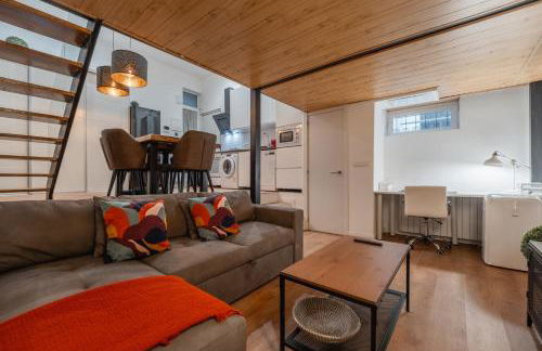 3min Walk Malasana - Trendy Cafes and Tapas Street - Photo 33