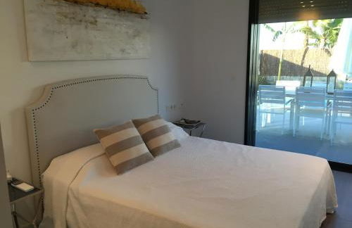 Casa de lujo frente a la playa de Es Trenc - Foto 11