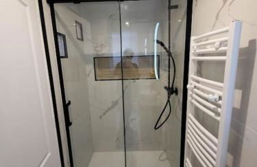 Appartement moderne calme et spacieux-Centre Thuillat - Foto 11