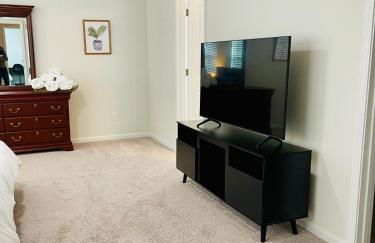 Luxury Living! Peaceful,Comfort and Spacious - Foto 16