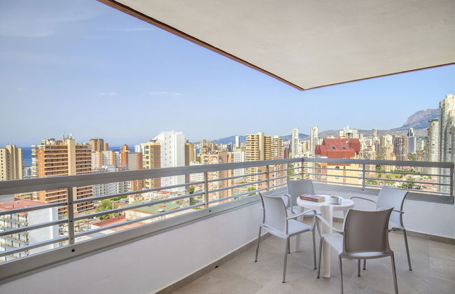 Aparthotel BCL Levante Lux - Photo 23