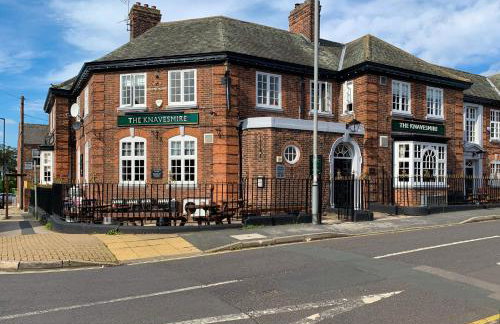 The Racecourse - Quaint Victorian Home With Free Parking - Foto 51