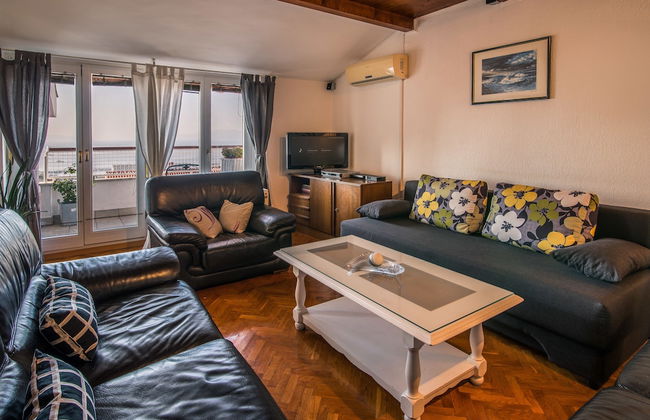 Apartment Belvedere - Photo 1