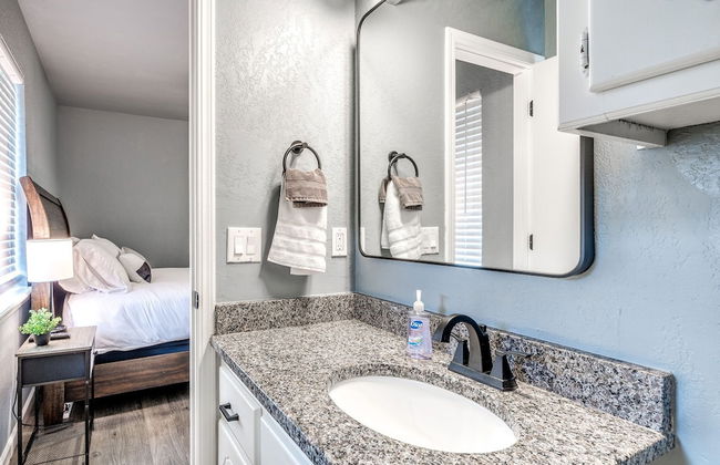 Veteran-Owned Home in Quiet OKC - Foto 32