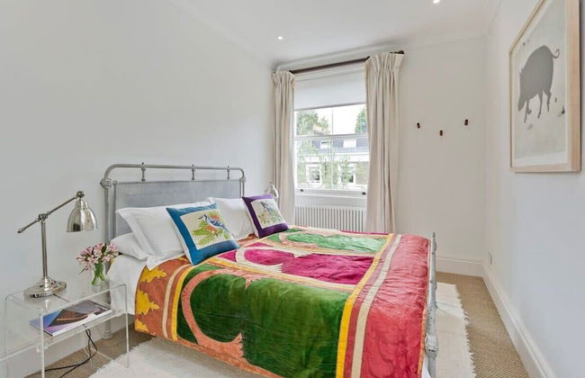 Gorgeous & Grand 5 Bed House, Holland Park - Photo 39