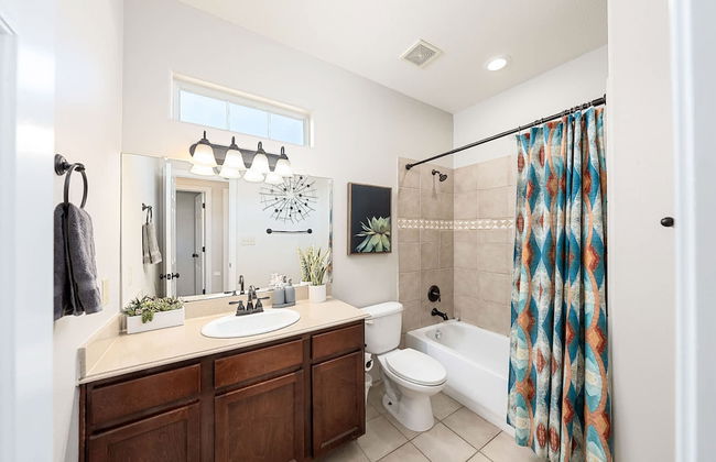 Upstay - 2-home Complex in Govalle for 18ppl - Photo 71