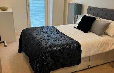 Modern Apt Cardiff City Centre - Prime Location - Foto 7