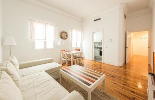 Apartamentos Alcalá - Photo 14