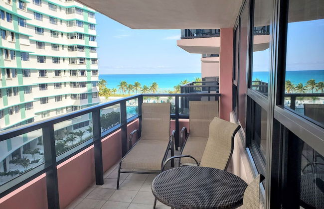 Alexander 718 3 Bedroom Apts by RedAwning - Foto 39