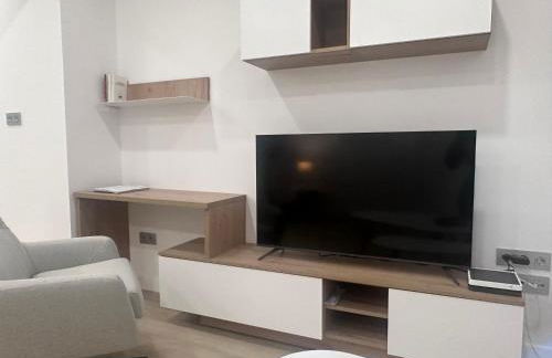 Apartamentos Paseo de la Estación - Foto 8