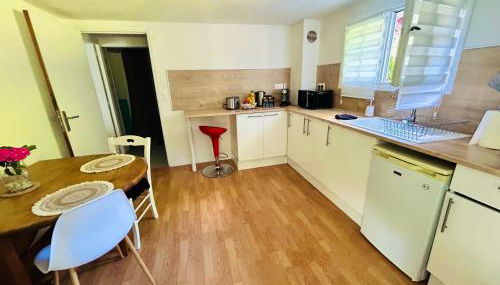 Appartement entrée privative, terrasse et jardin - Photo 2