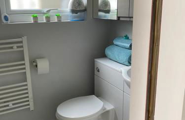 Cosy 1 Bed Garden Annexe - Foto 10