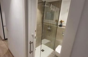 Piso céntrico de 3 habitaciones con terraza y vistas - Foto 18