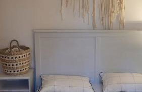 Uroczy dom na ładnym podwarszawskim osiedlu - Foto 12