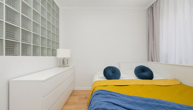 Unique Apartment With Balcony by Renters - Foto 5, Habitación