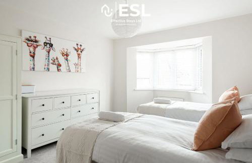 Large Modern 4 Bedroom House in Uttoxeter, Near Alton Towers, Great for Families - Foto 23