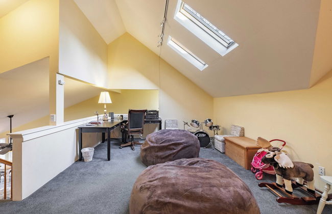 Valley of the Moon by Avantstay Tranquil Escape, Large Yard w/ Hot Tub & Fire Pit - Foto 26