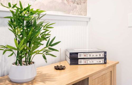 Serene Japanese Retreat w Sauna & Hot Tub Escape - Foto 42