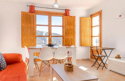 RentitSpain - Picena - Casa Picena Terraza y Senderismo en la Montaña - Photo 26