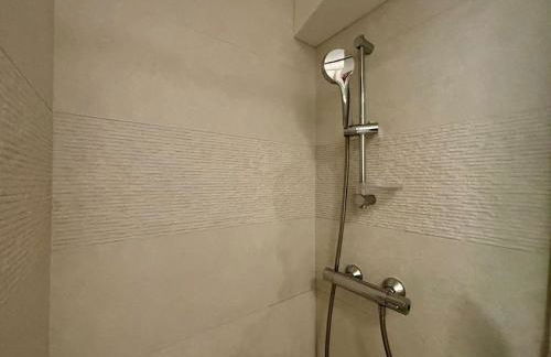 Le Calypso, studio avec terrasse à 50m de la mer ! - Foto 17