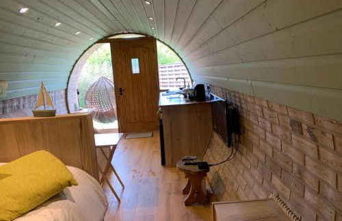 Cosy escape heated luxury pod with hot tub - Foto 13