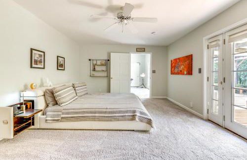 Pool and Deck Wine Country Hideaway in Middletown! - Foto 12