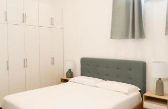 Cosmo 38 Luxury Apartments - Free Parking - Photo 1