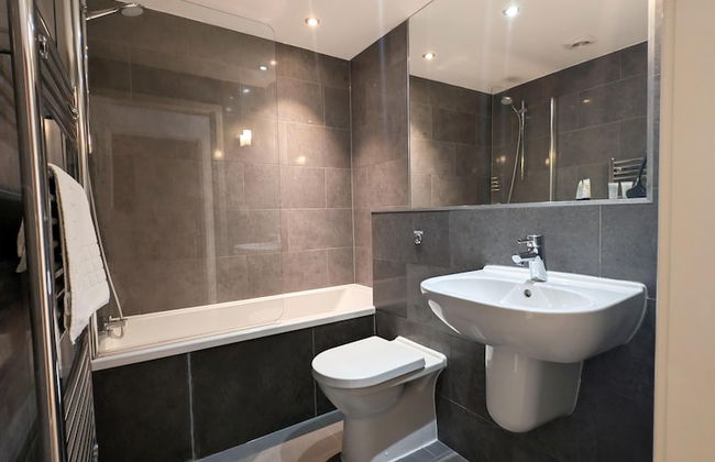 Newquay Escape/10 min to Beach/patio/parking - Foto 18