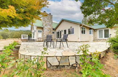 Vineyard Farmhouse in Oakland with Hot Tub! - Foto 34