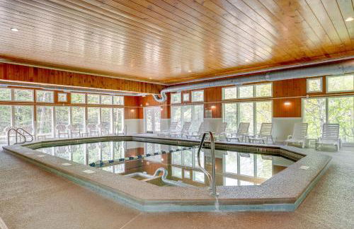 Spacious Bartlett Condo with Balconies and Pool! - Photo 2