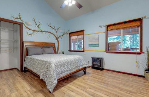 Tree-lined Home with Hot Tub Firepit & Large Yard - Photo 19