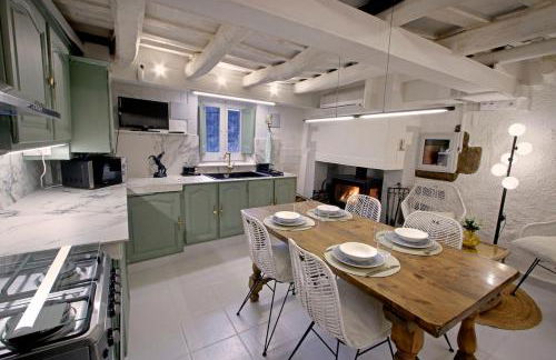 Masia con encanto en el bosque a 10 min de Girona - Foto 8