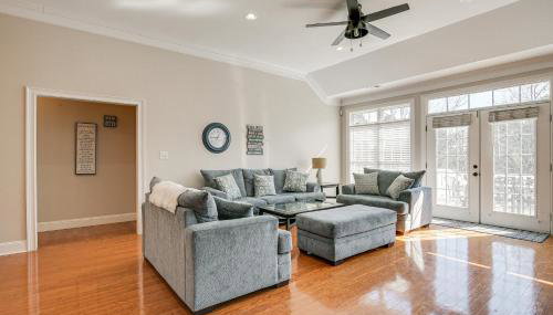 Lake Hartwell Getaway with Private Dock and Fire Pit! - Foto 4