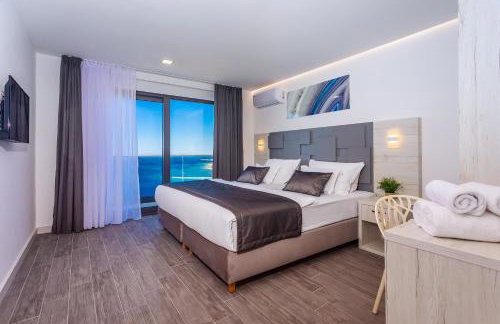 Villa Belvedere with heated pool, billiards, Media room, sea views,10 pax - Foto 33