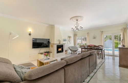 Casa Naboo - Sunny Holiday Home with Pool - Foto 2