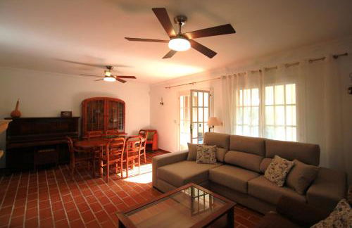 Chalet CasaTuris en Urb. La Font Sant Joan d´Alacant CH102 - Foto 6