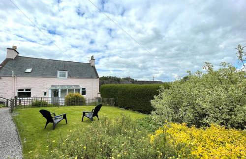 Spacious 3BR Cottage in Beautiful Rural Setting - Pass the Keys - Foto 26