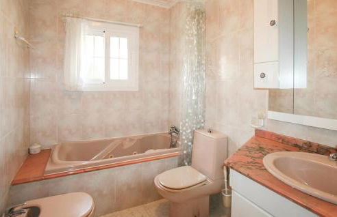 Stunning Home In San Miguel De Salinas - Foto 8