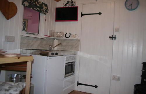 The Hideaway at Duffryn Mawr Self Catering Cottages - Photo 24