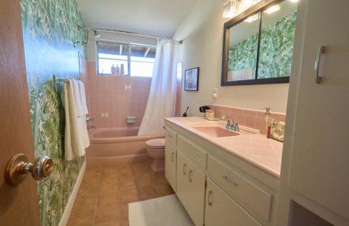 Central Tucson Mid Century, Quiet, Fully Fenced, Hot Tub - Photo 26