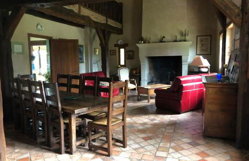 Évasion champêtre : Maison avec piscine, tennis, et étang au cœur de 50 hectares de forêt - FR-1-410-307 - Photo 35